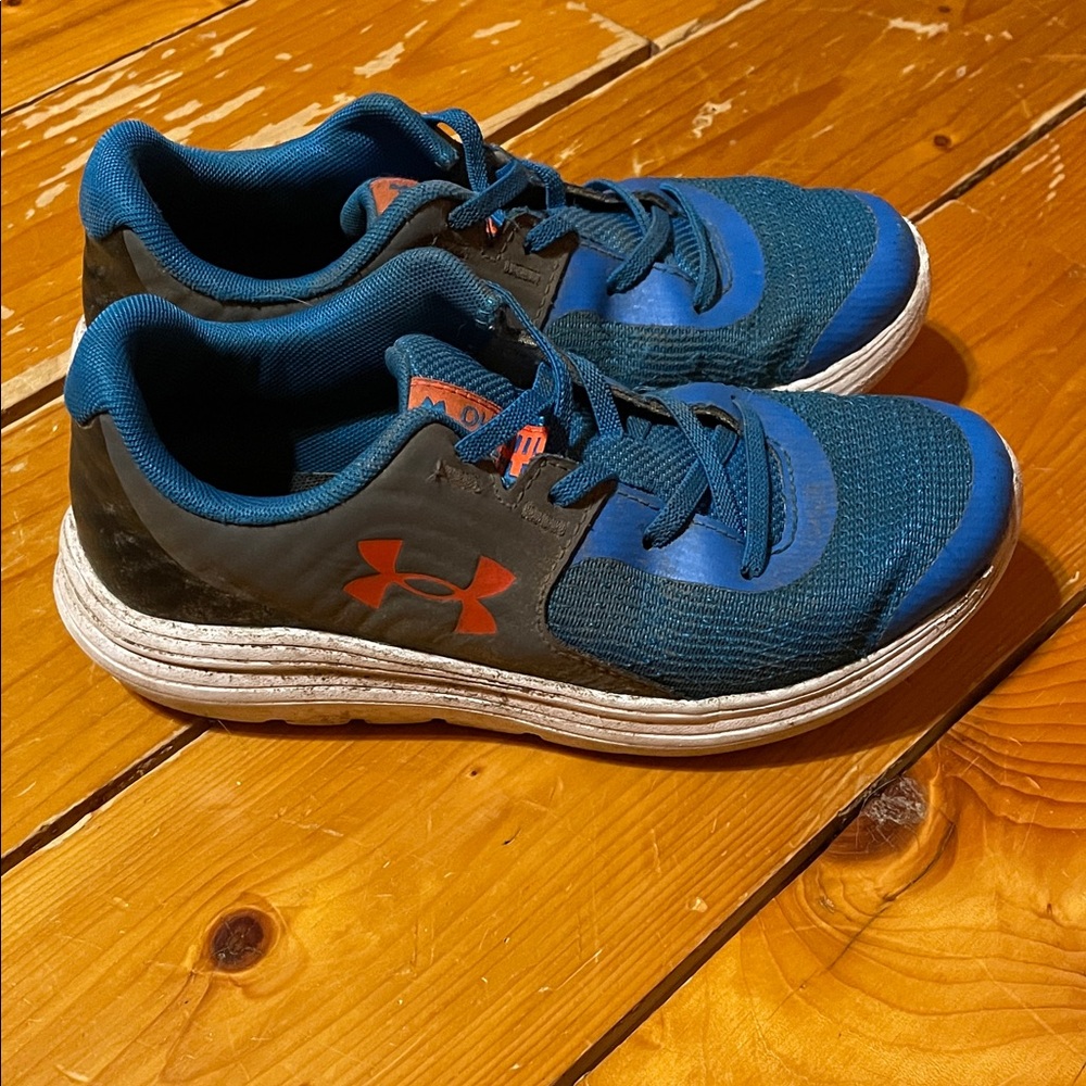 Under Armour Kids' Teal and Black Sneakers